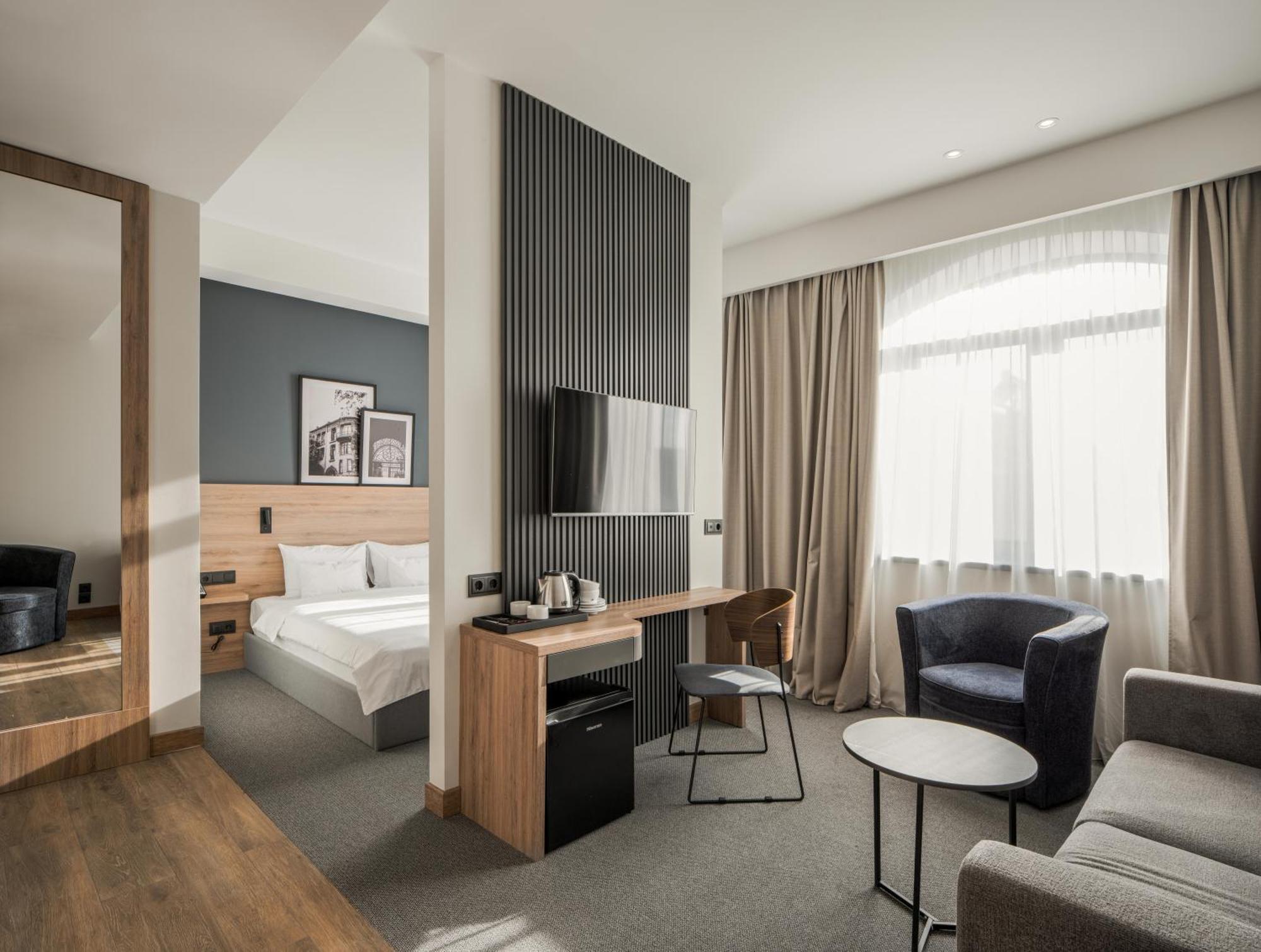 Radisson Hotel & Spa Gyumri Esterno foto