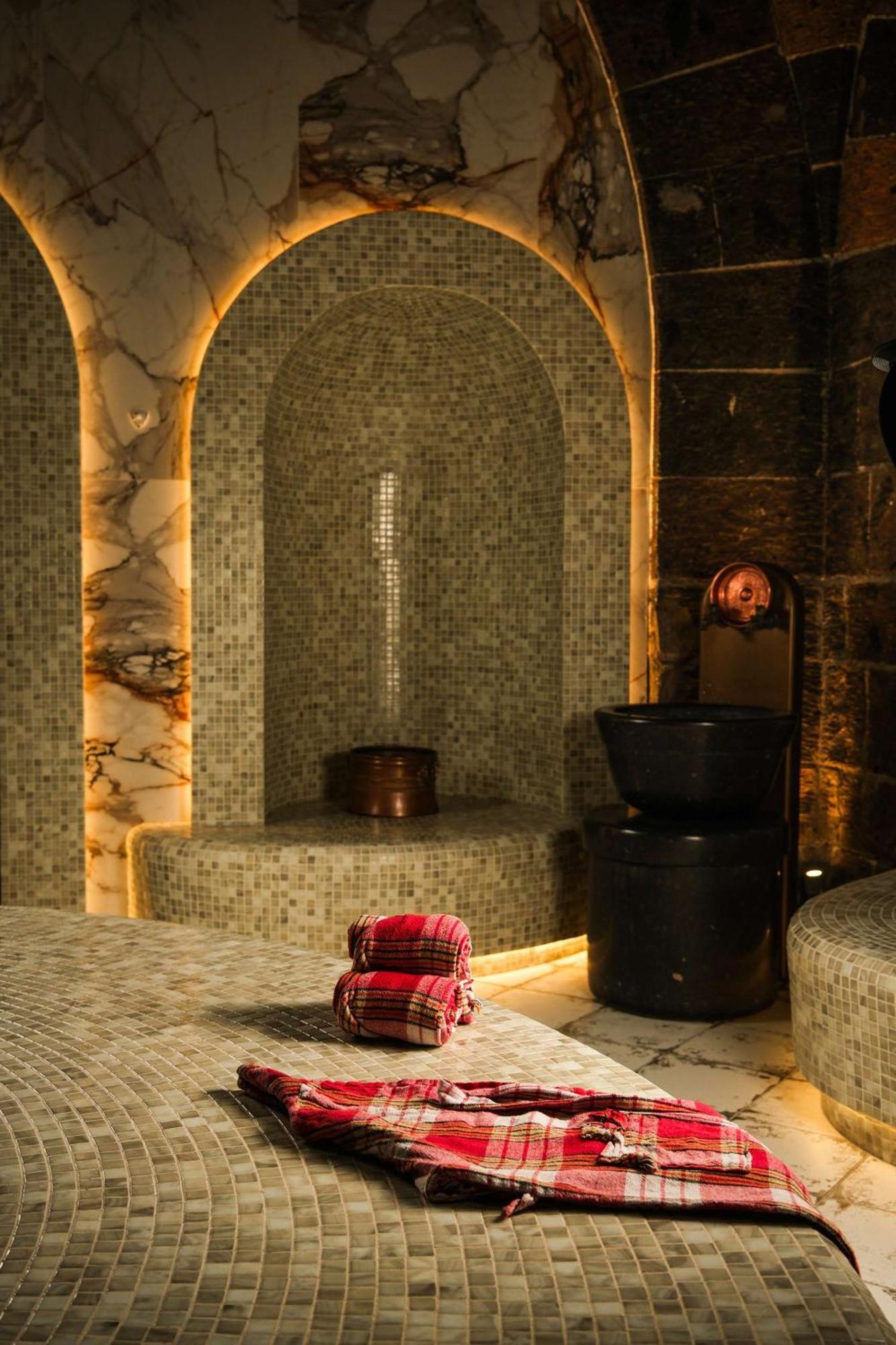 Radisson Hotel & Spa Gyumri Esterno foto